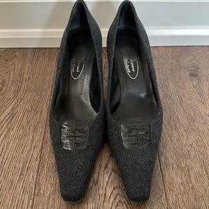 High Heel Grey Shoes. Fabric. Size 9.